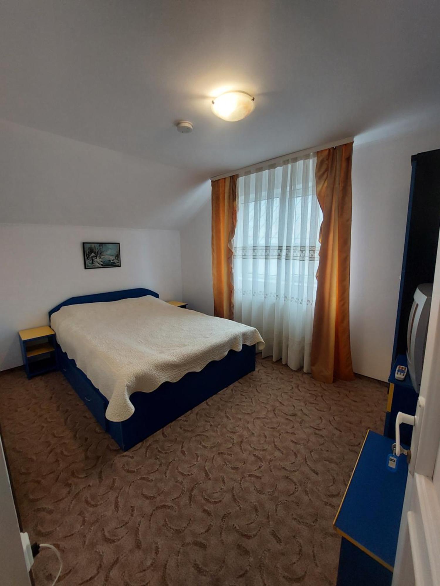 Steaua Nordului Hotel Târgu Neamț Eksteriør billede